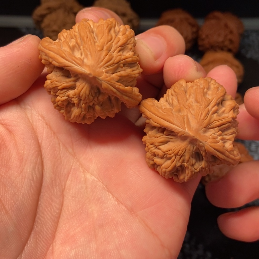 文玩核桃把件麦虎41+全品