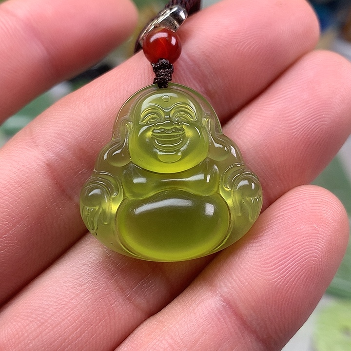 蛇纹石玉挂坠未镶嵌