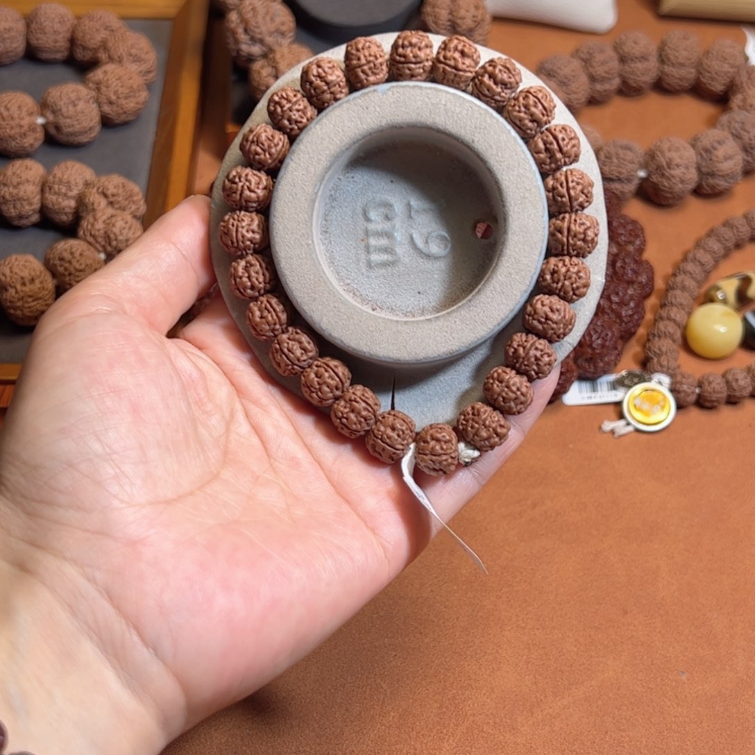 F***J金刚菩提手串11全品勿里达纯血老树王金刚菩提手串