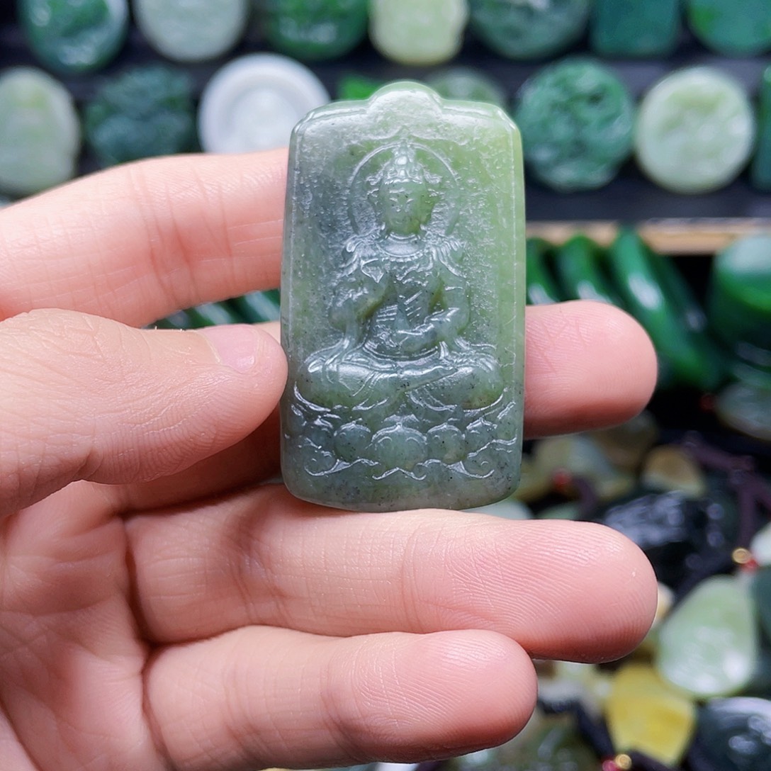 和田玉未镶嵌珠宝半成品