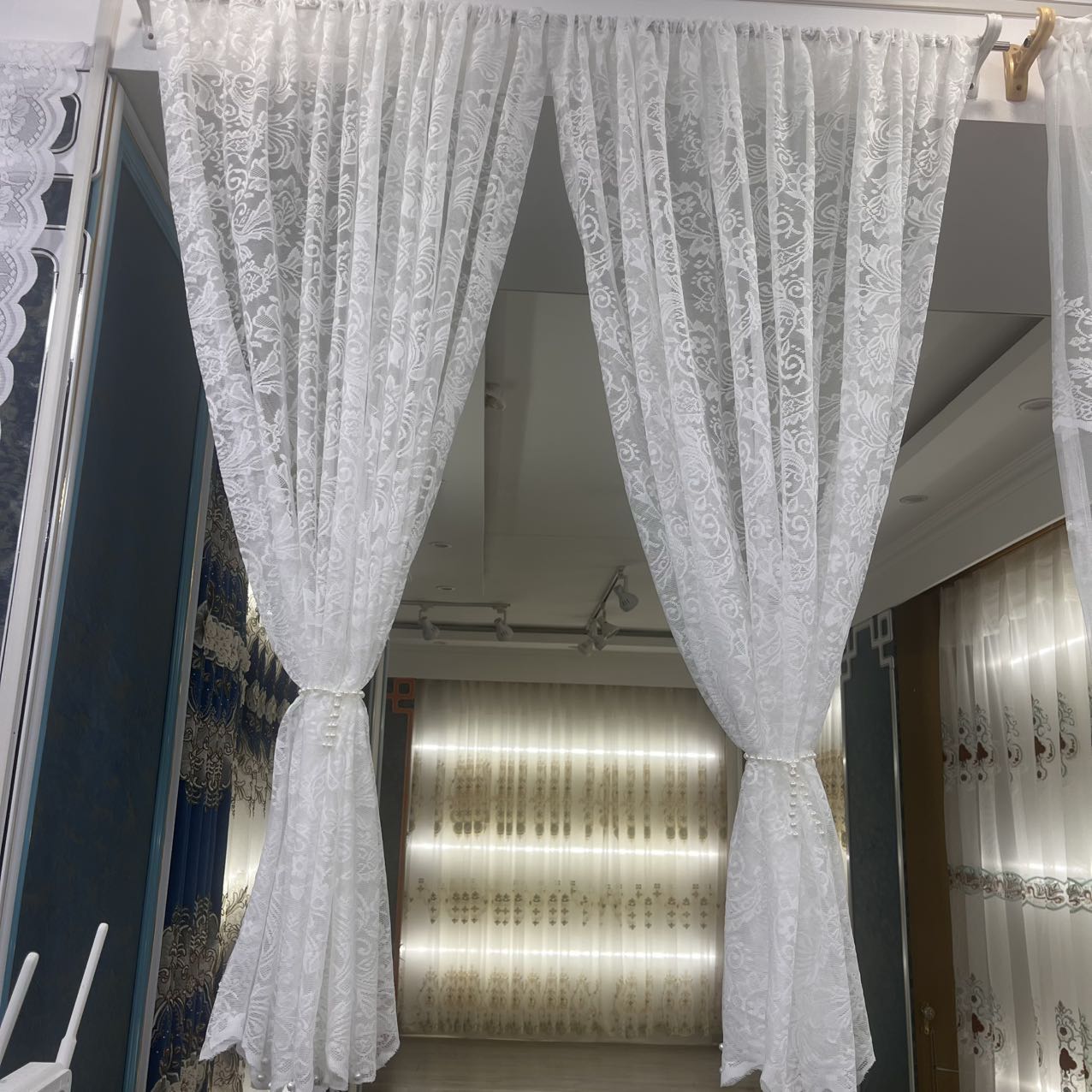 窗户窗帘【窗户窗帘最新款】宽度2.80高度1.35