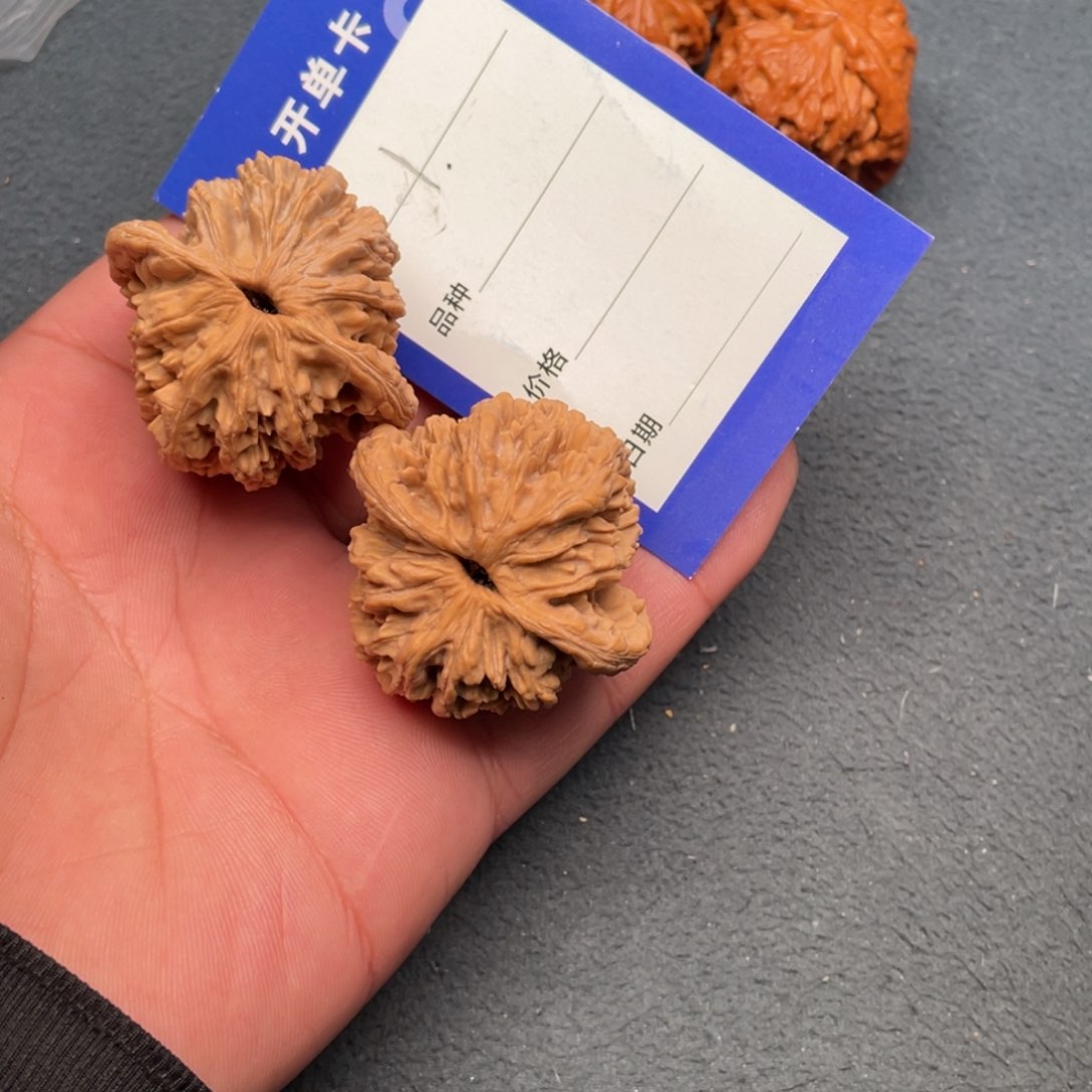 核桃把件43麦虎，1号。