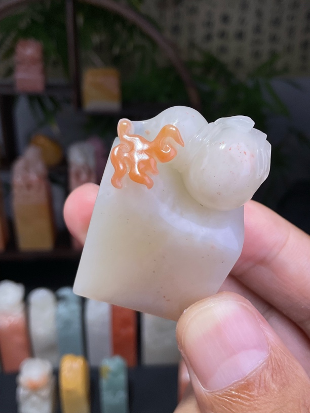 手工巧色雕刻喷火葫芦1.75*2.6*4.3cm