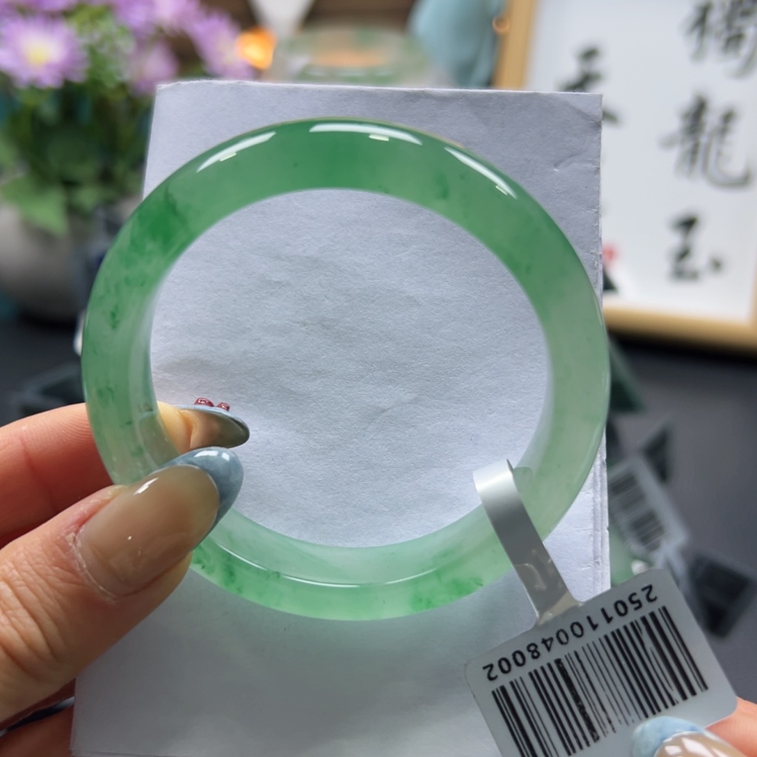 石英质玉手镯未镶嵌54-55