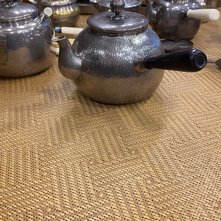 潇***者纯银银壶纯银银壶