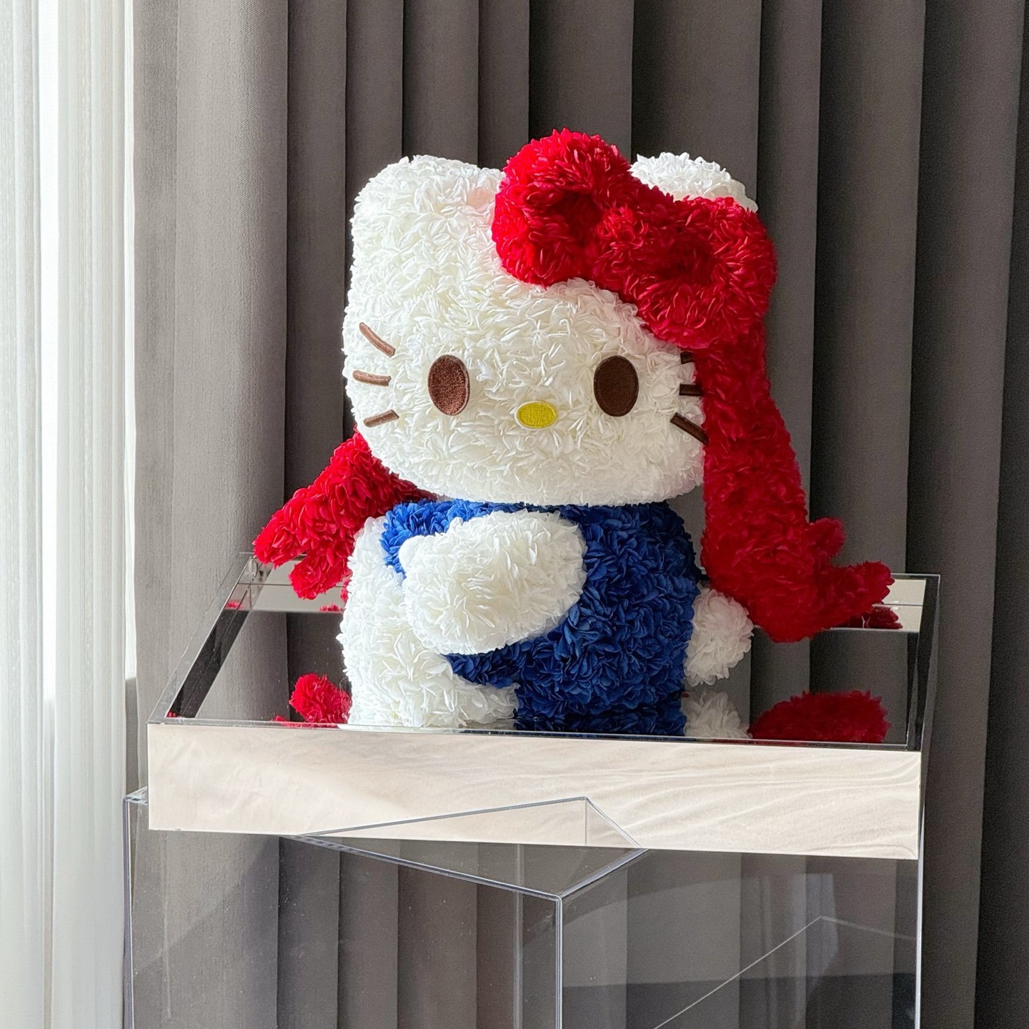 hellokitty永生花高级感真花KT猫玩偶可爱礼盒送女生闺蜜生日礼物
