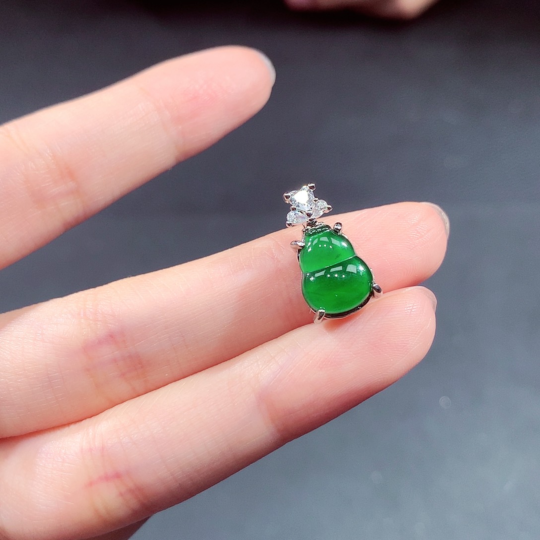 未镶嵌戒指翡翠翡翠