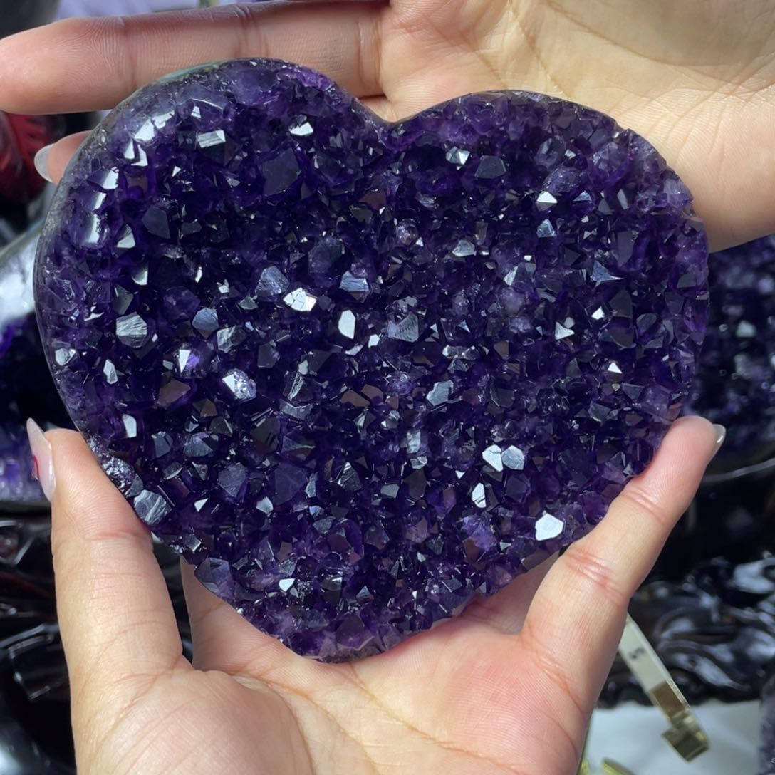 紫晶大型摆件（非配饰）未镶嵌