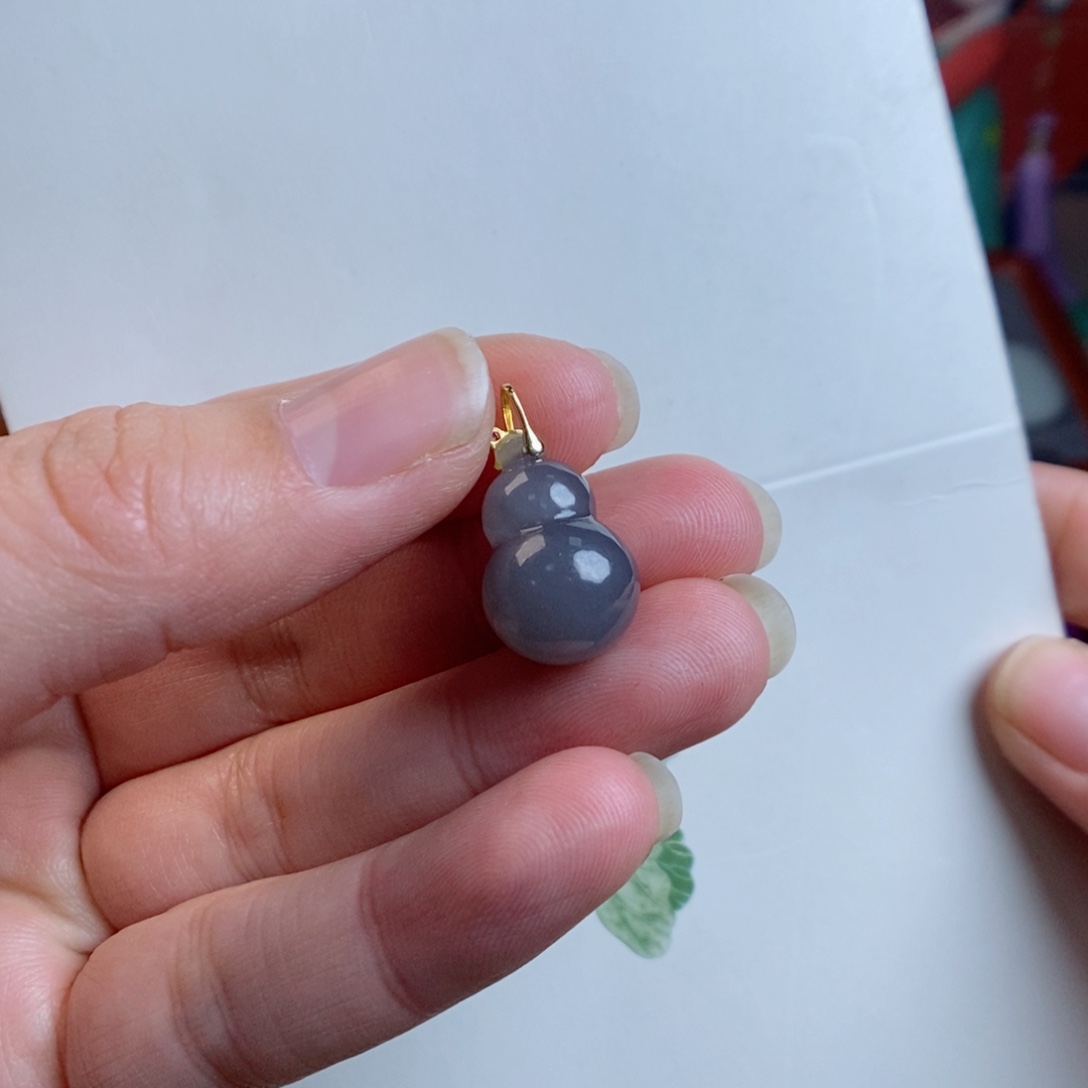 和田玉颈饰18K金镶嵌