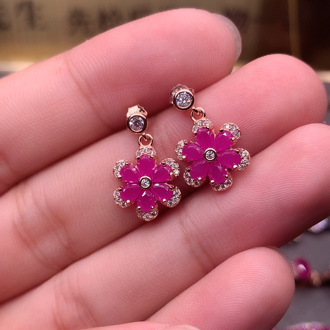 红宝石耳饰银S925镶嵌