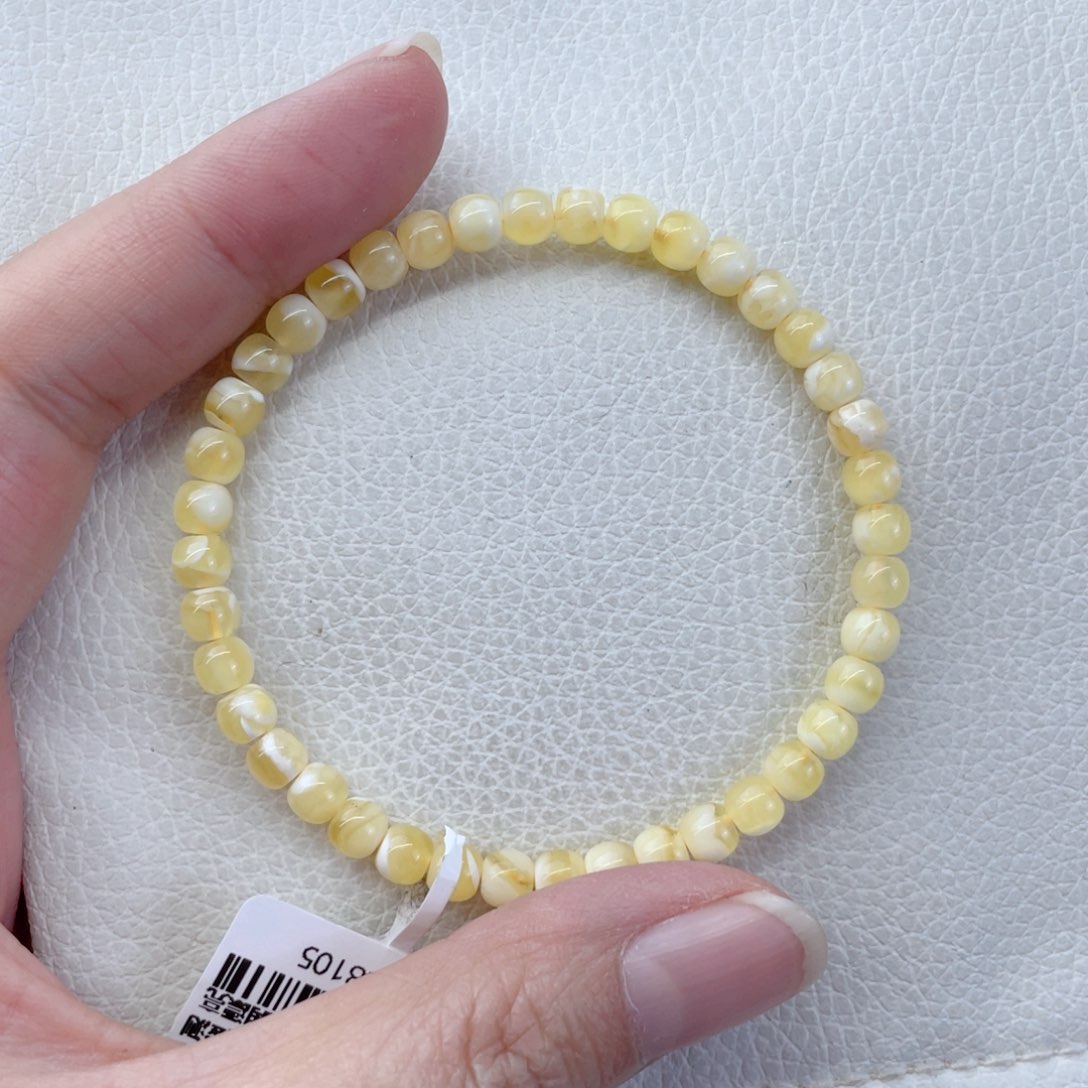 蜜蜡裸石未镶嵌蜜蜡062