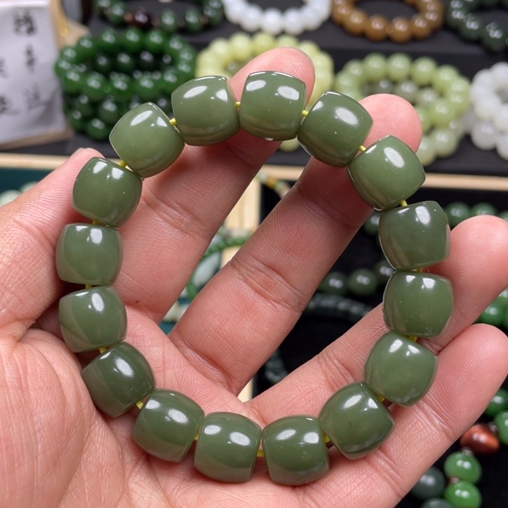 和田玉手串未镶嵌