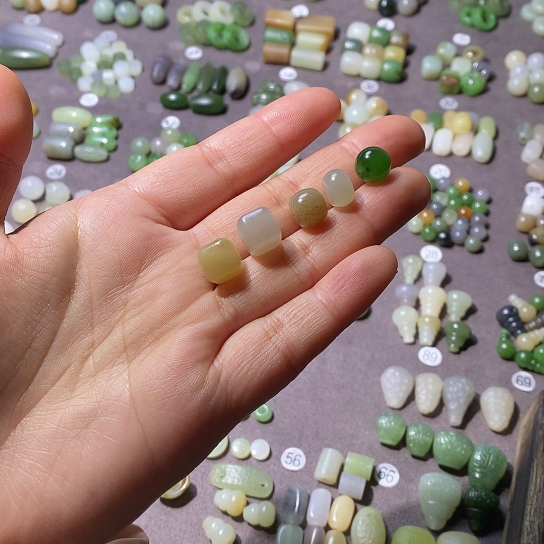 和田玉颈饰未镶嵌小****6