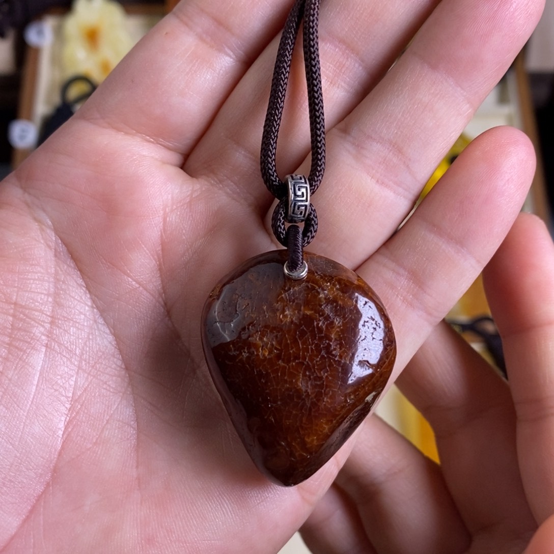 蜜蜡未镶嵌裸石大漠