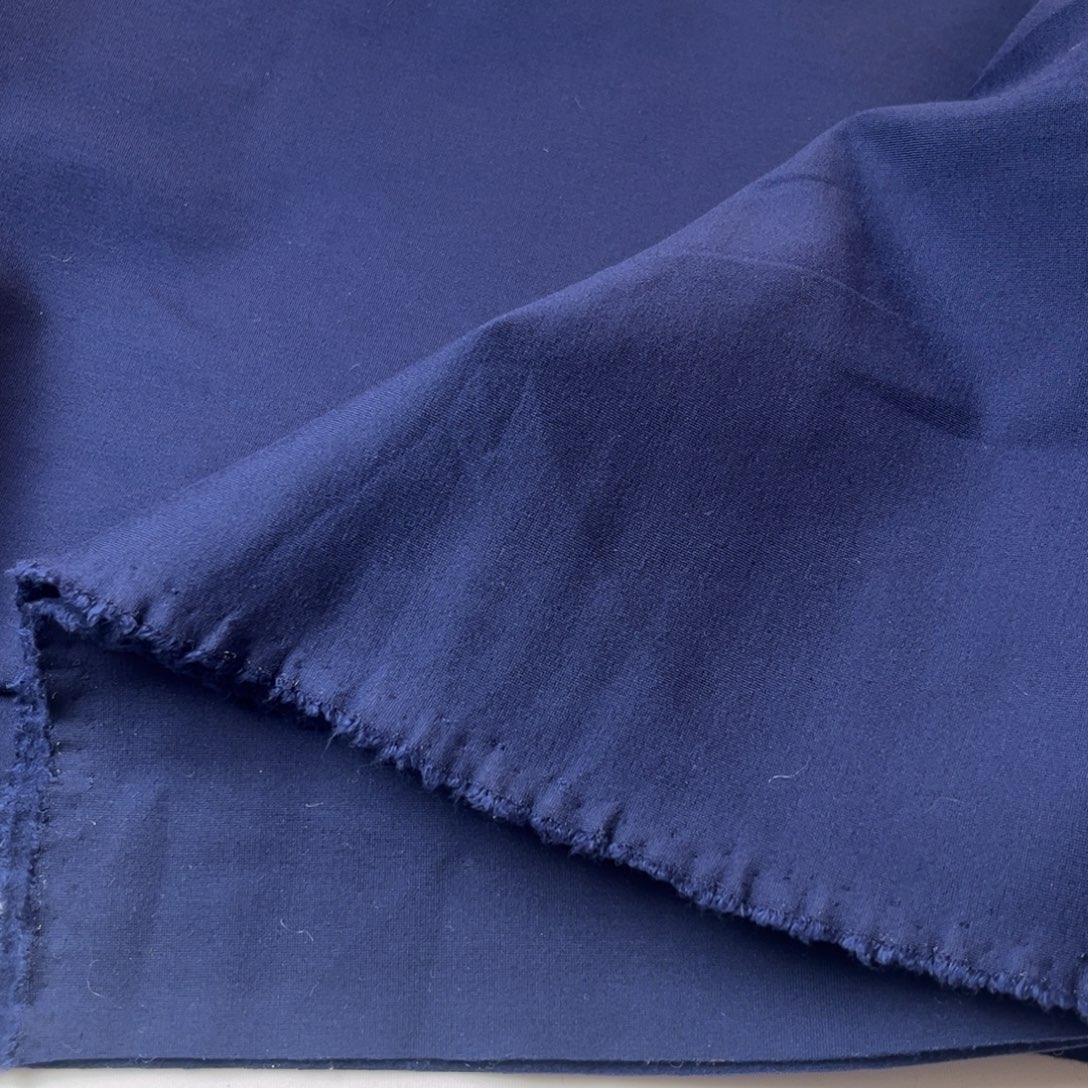 藏蓝弹力罗马1.5米。      