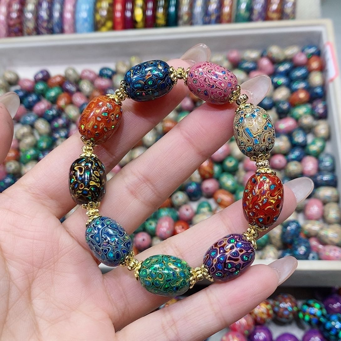 大漆枣珠……………………多宝……