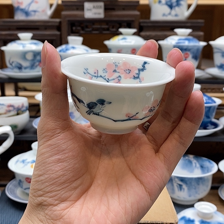 手绘喜上眉梢压手杯85cc釉下彩微瑕福利款