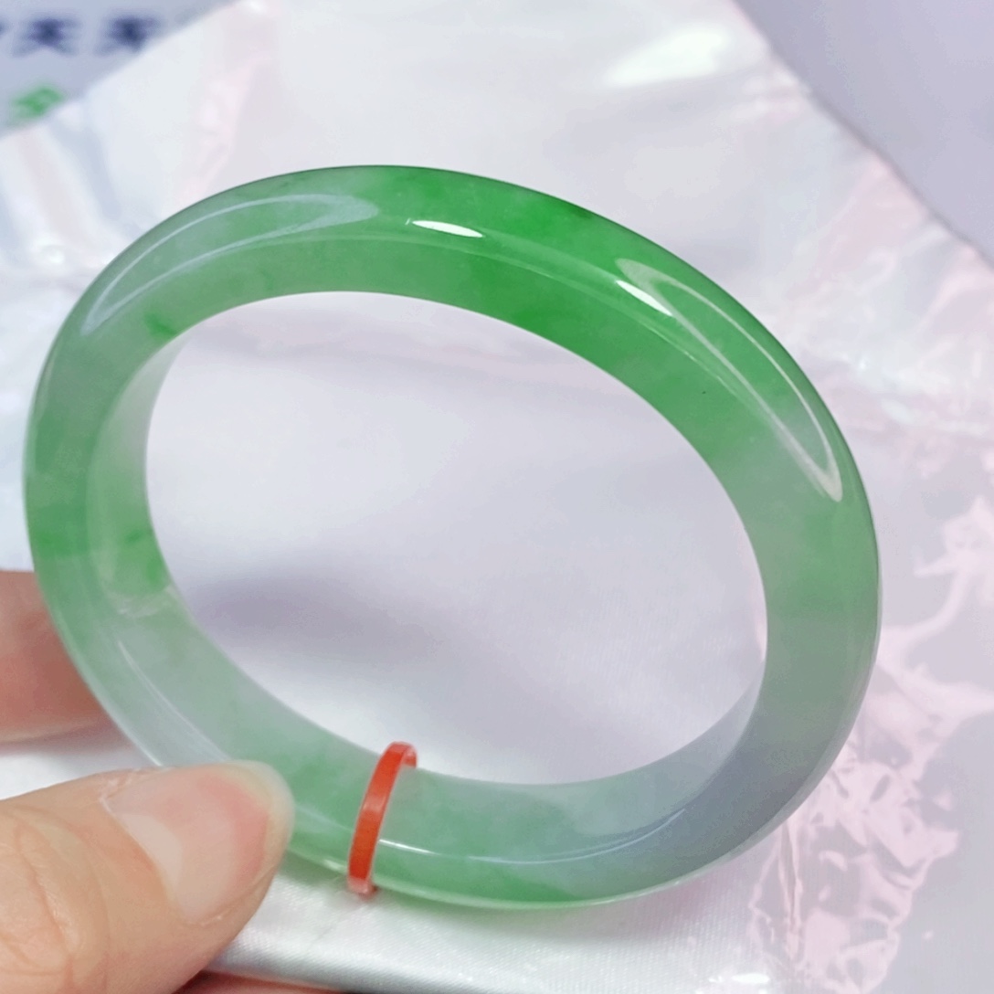 未镶嵌手镯翡翠51.8贵妃