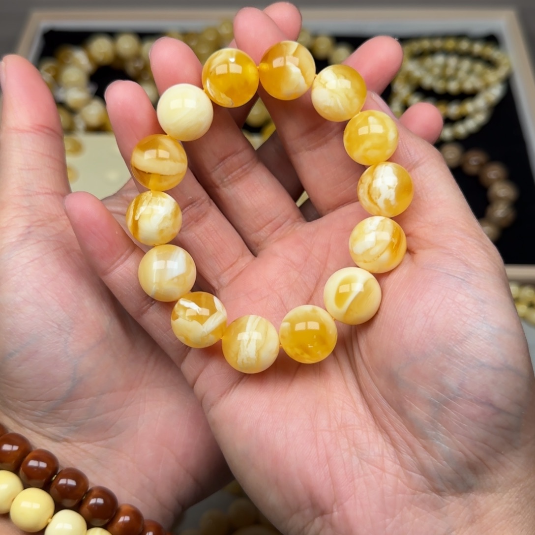 蜜蜡手链未镶嵌豆****胶15金瓷白27.5克