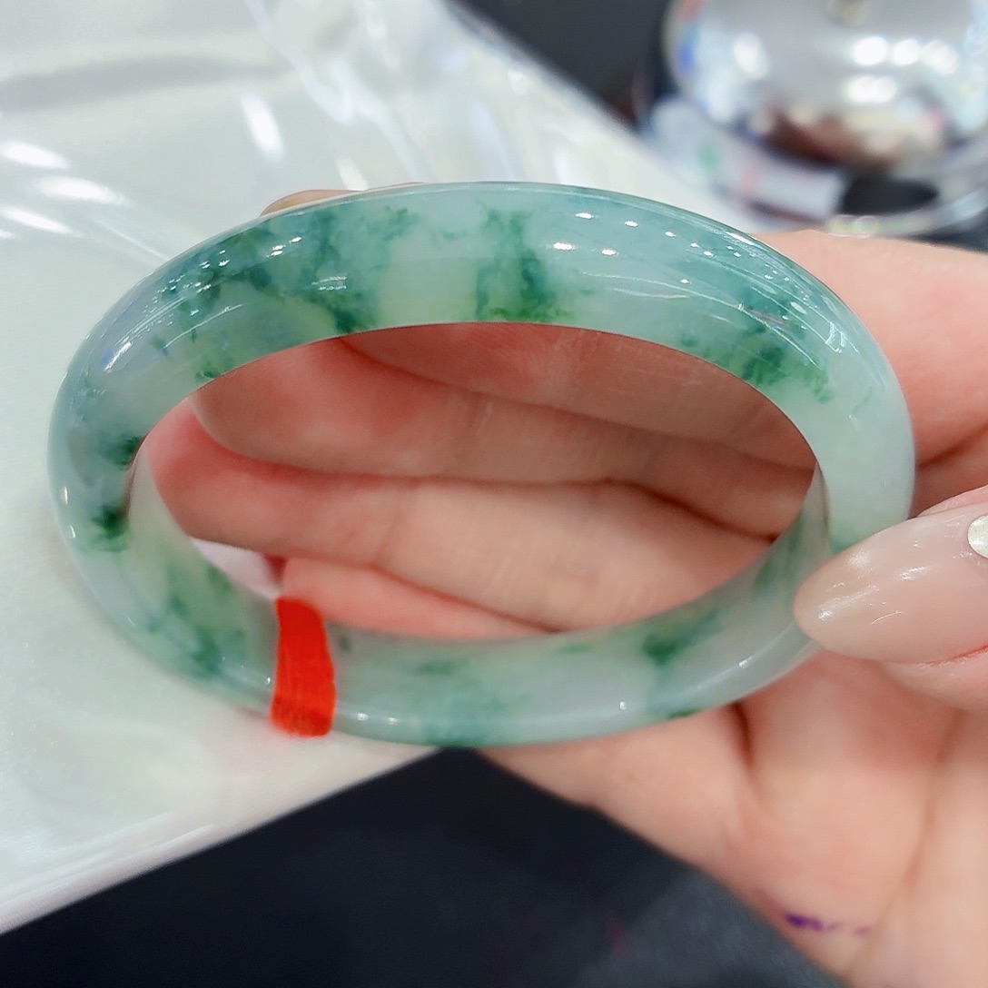 翡翠未镶嵌手镯翡翠53-52圈口