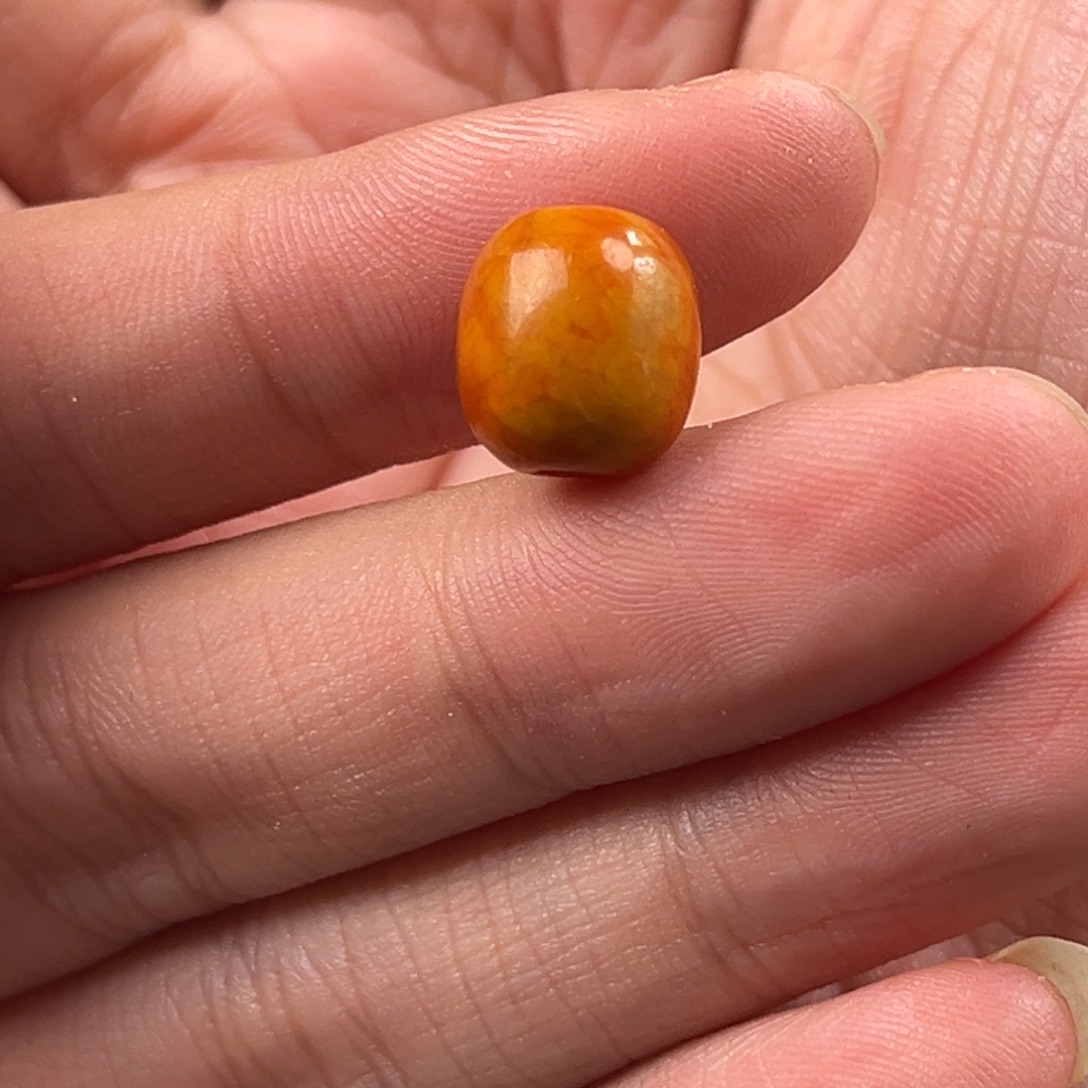 十***年蜜蜡未镶嵌颈饰老蜜蜡