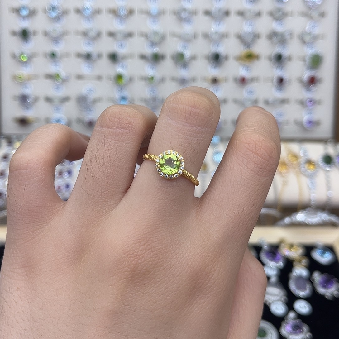 戒指银S925镶嵌橄榄石