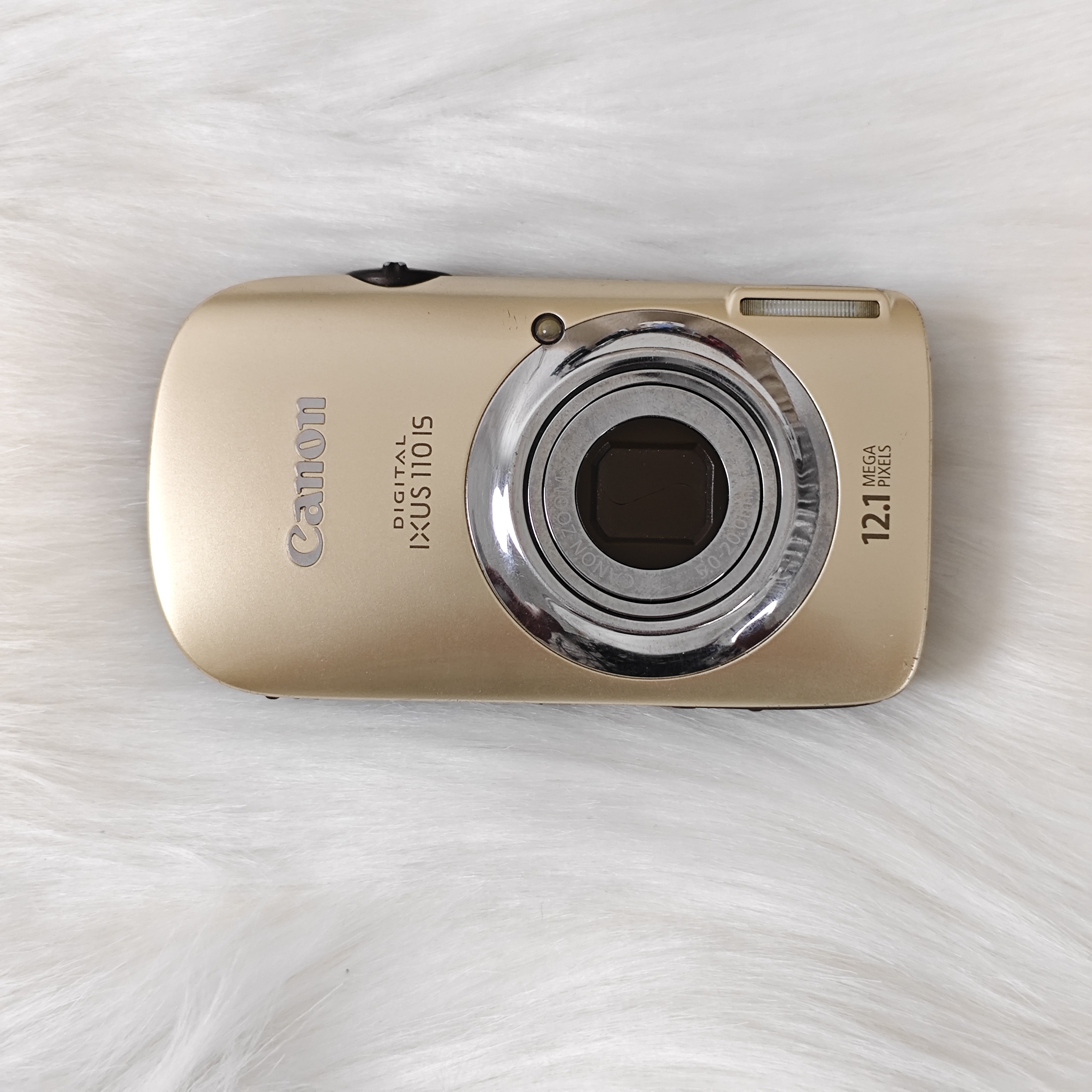 9新 Canon/佳能 ixus110 金色 热门机 出片清晰冷白皮 配件齐全