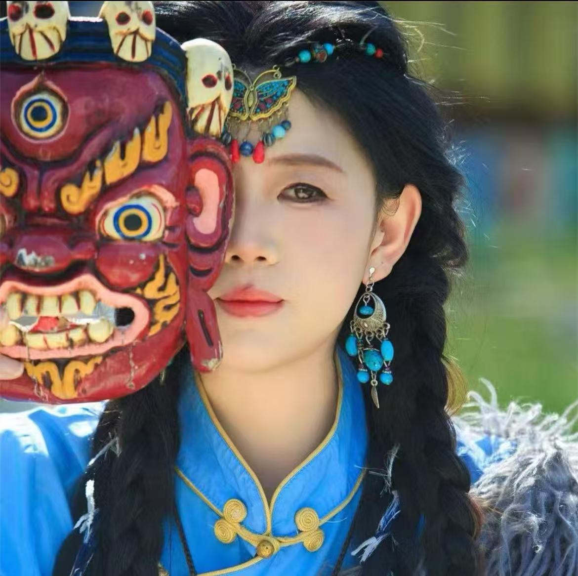    （年年粉丝专属） 通用精美礼盒