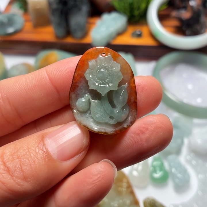 翡翠未镶嵌颈饰翡翠
