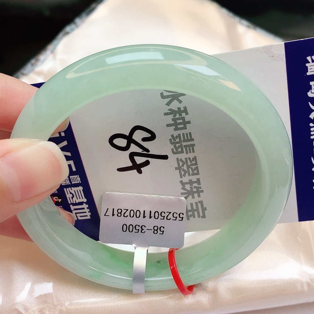 翡翠手镯未镶嵌缅甸天然A货翡翠手镯