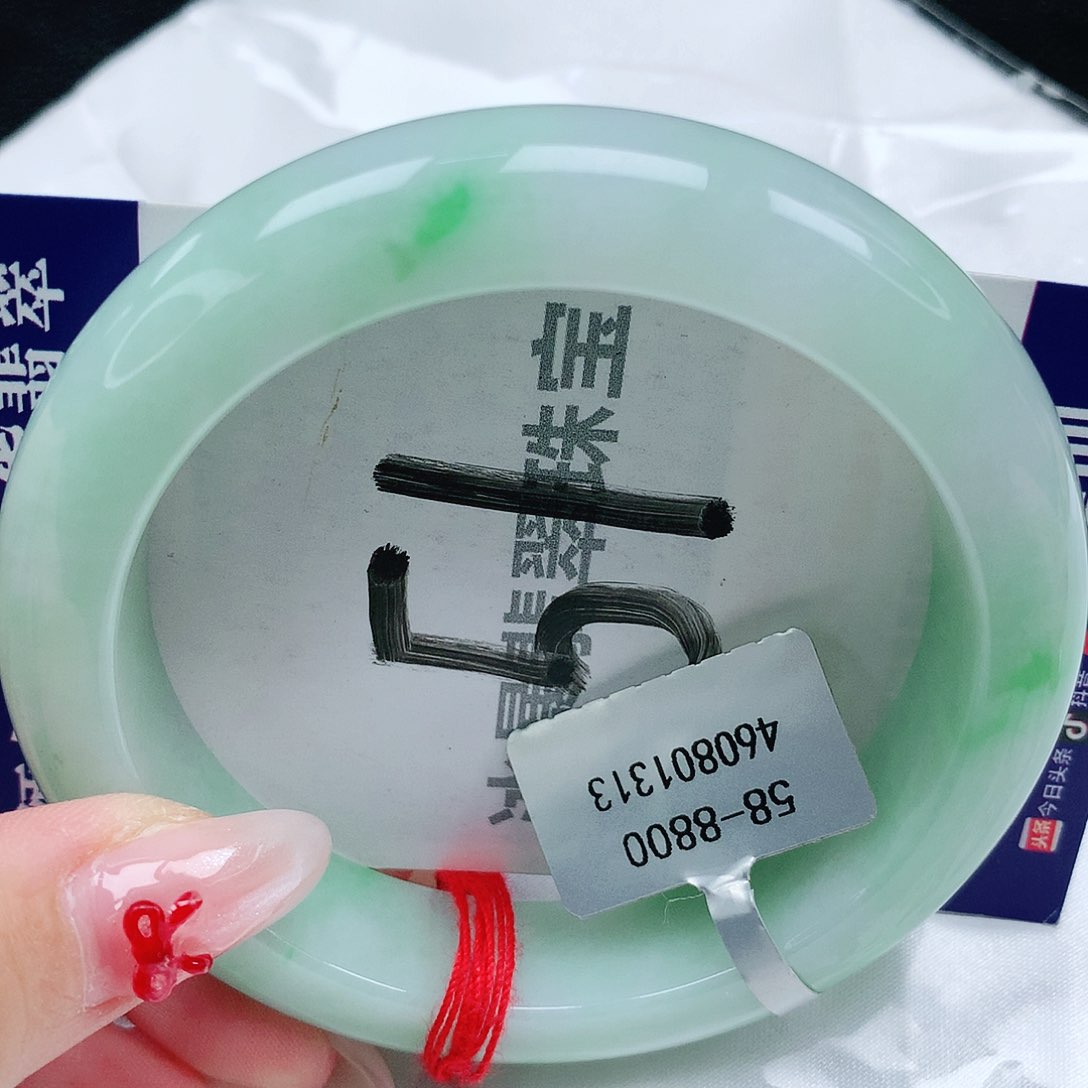翡翠手镯未镶嵌天然缅甸a货翡翠