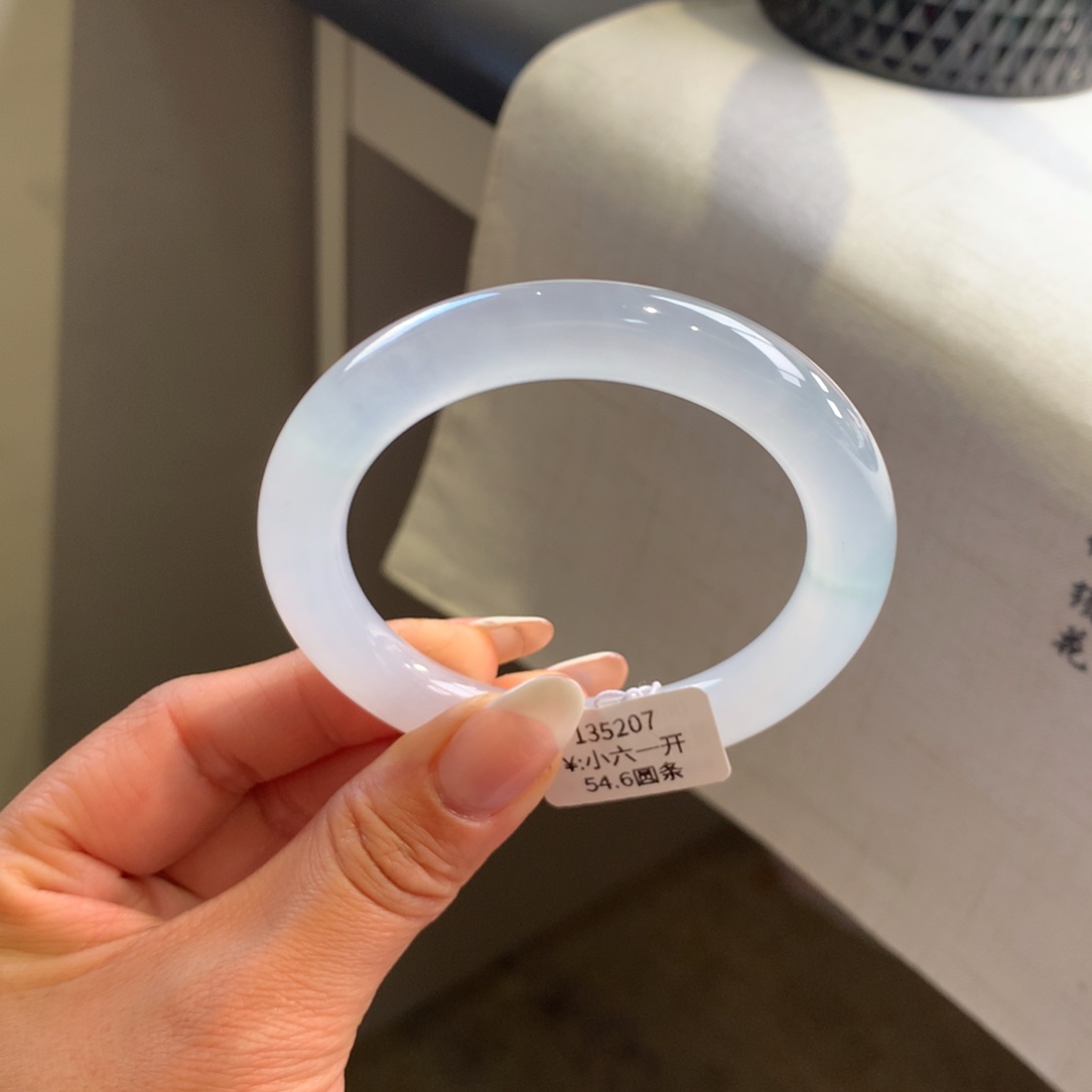 翡翠手镯未镶嵌白月光54.6圆条（具体询价）