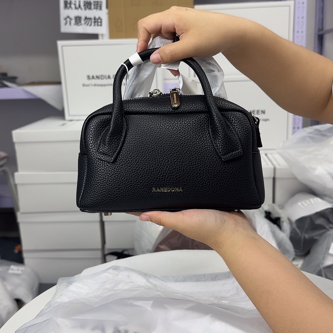 PU广州小众品牌包包