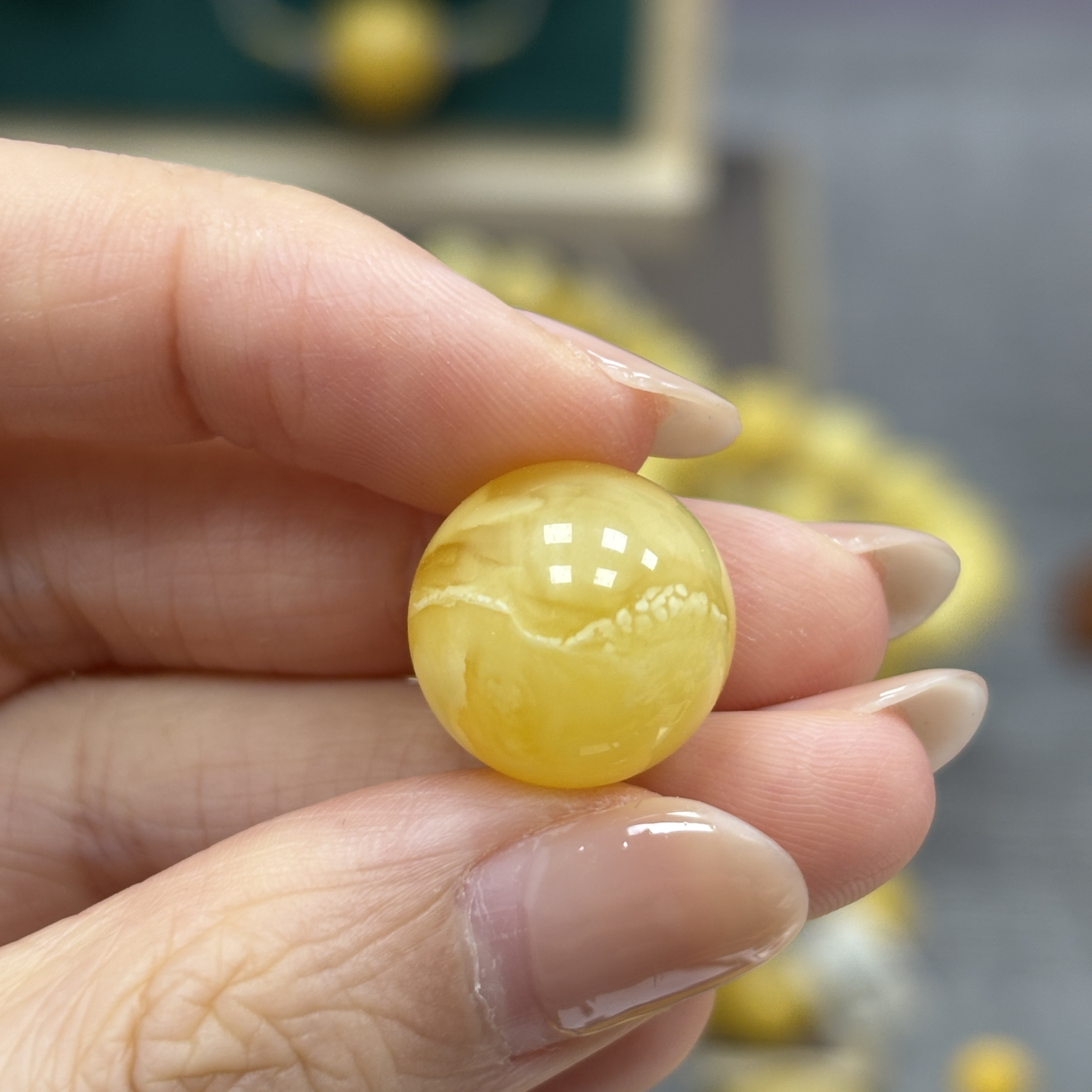 15.0mm 小妖珠宝天然原矿琥珀蜜蜡
