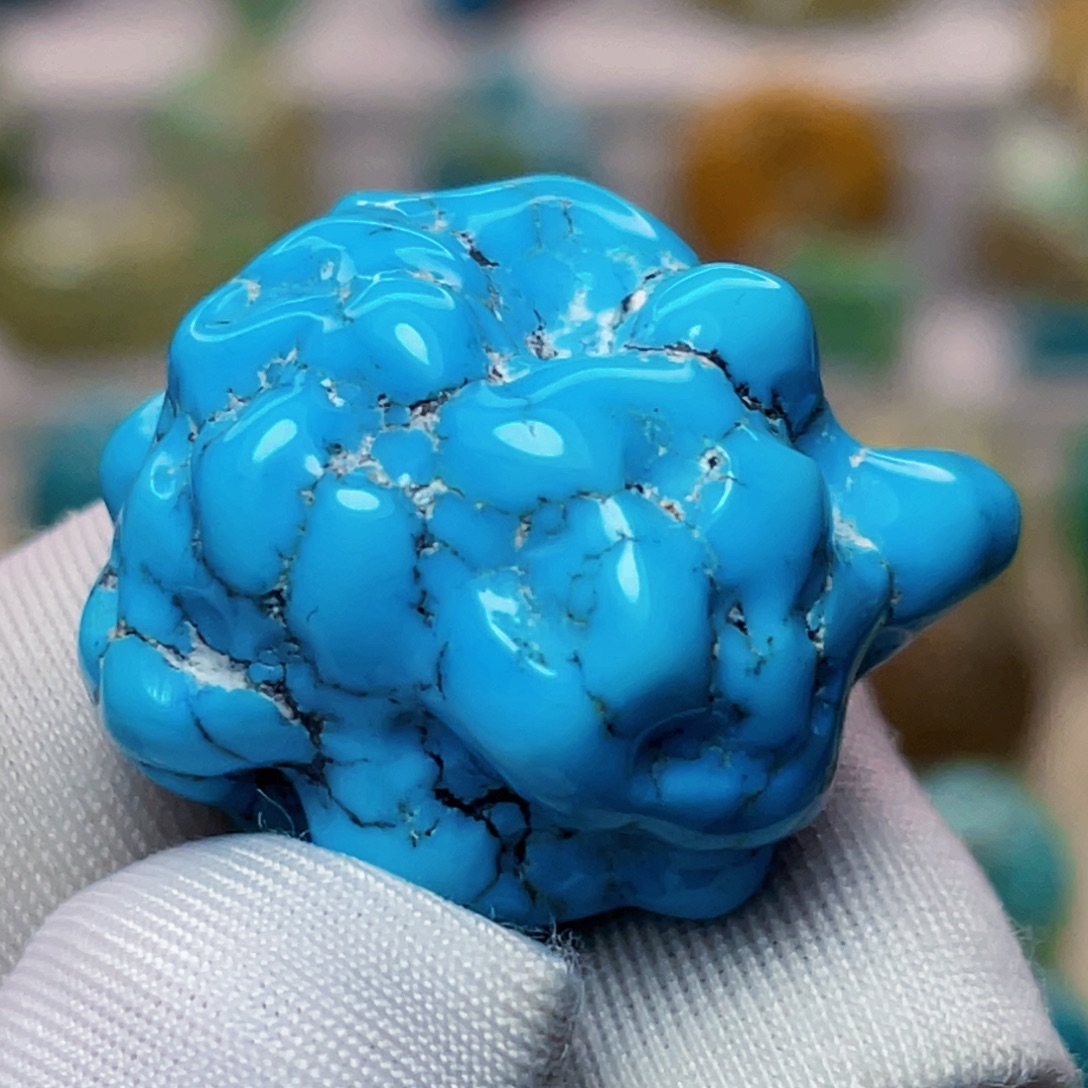 绿松石未镶嵌珠宝奇石