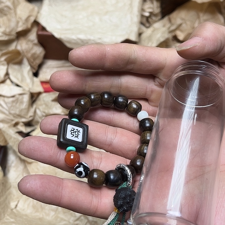 大叶紫檀（黑酸枝木类）