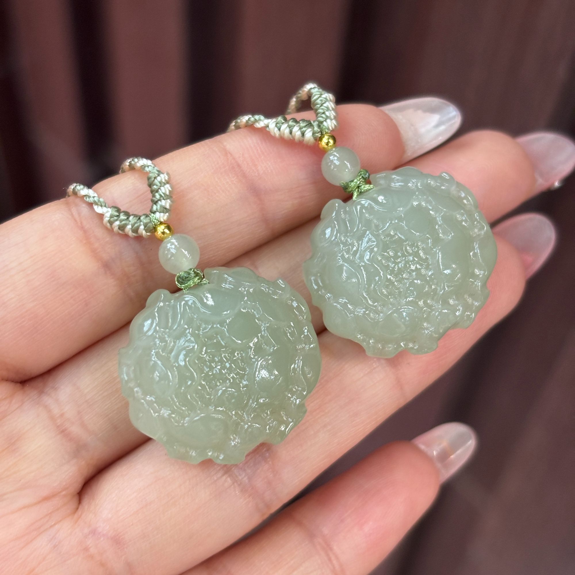 052119wm和田玉青海料花花吊坠规格约22*24*11多样性发其一