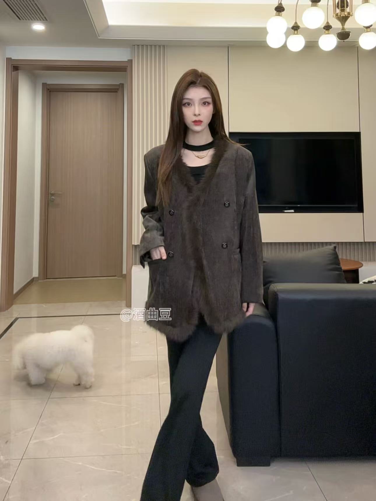 【酒曲豆】美拉德穿搭拼接毛毛外套女秋冬胖显瘦气质保暖上衣潮