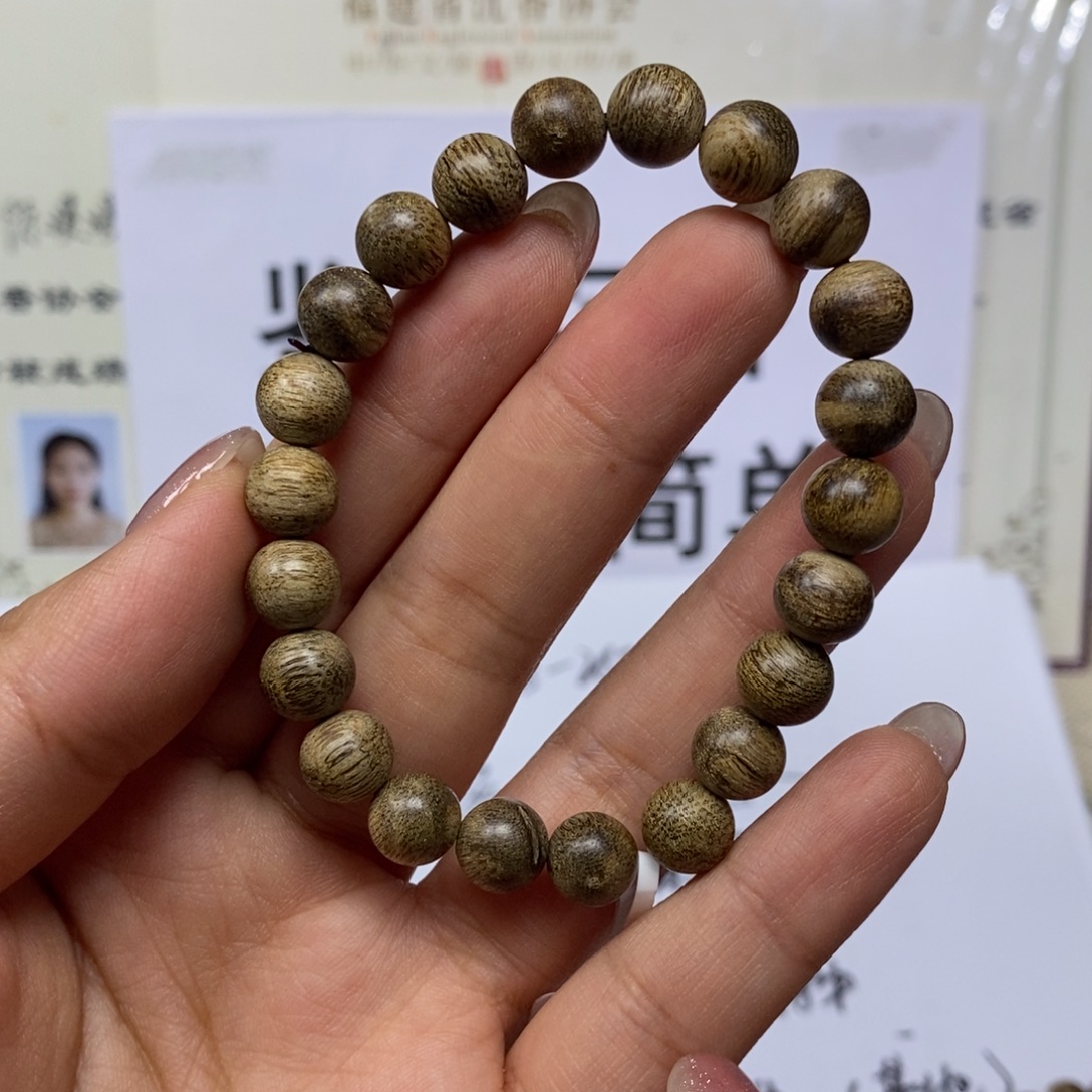 沉香碎屑沉香泰国软丝 08单 22颗 随机