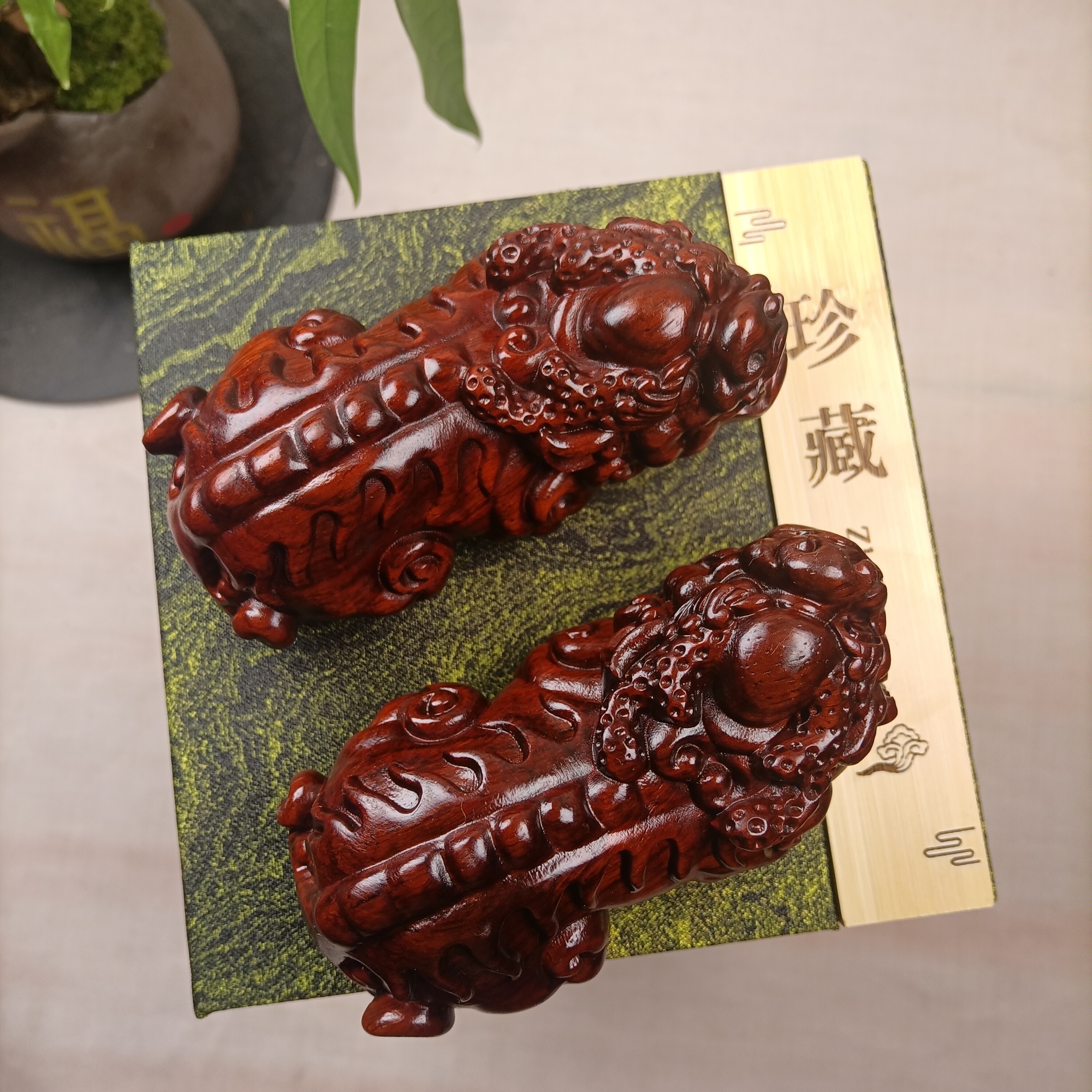 貔休精美摆件（一对）AX
