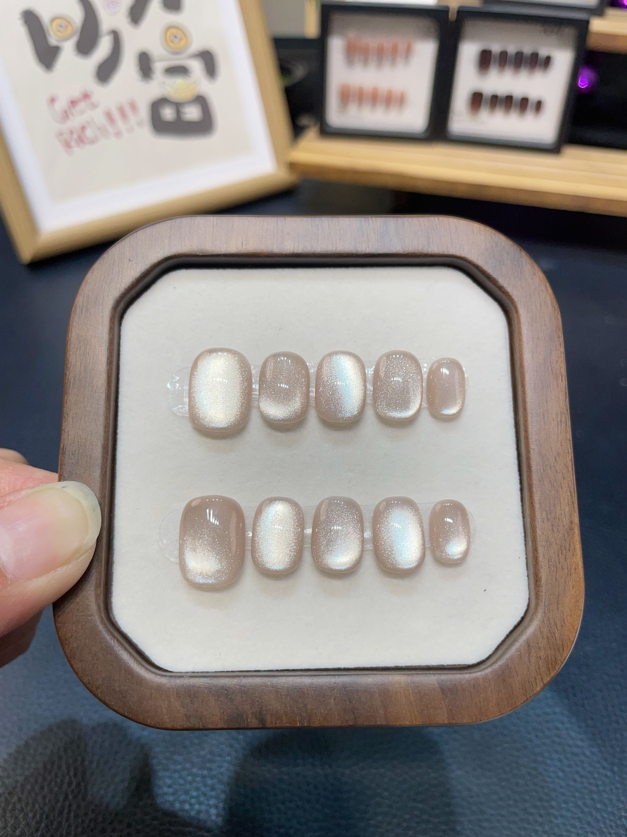 上新【水珠】纯手工穿戴甲猫眼短甲气质款美甲十片装