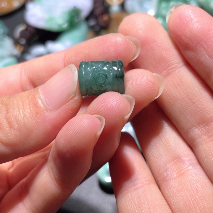 【闪购商品】翡翠颈饰未镶嵌天然翡翠