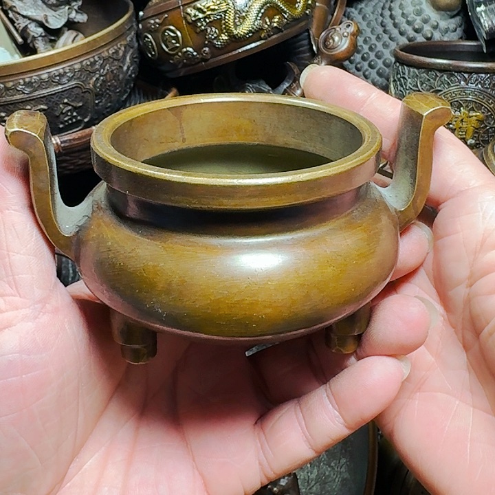 铜器摆件收收藏藏