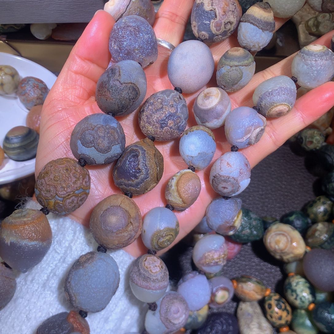 石材草*?阿拉善眼睛石手持18子