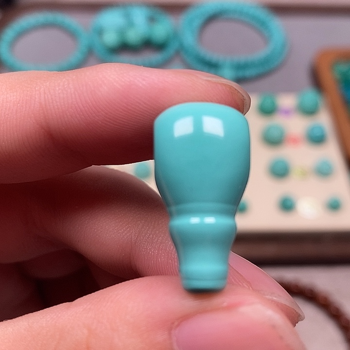 原生态湖北矿散珠配饰，尺寸12.5