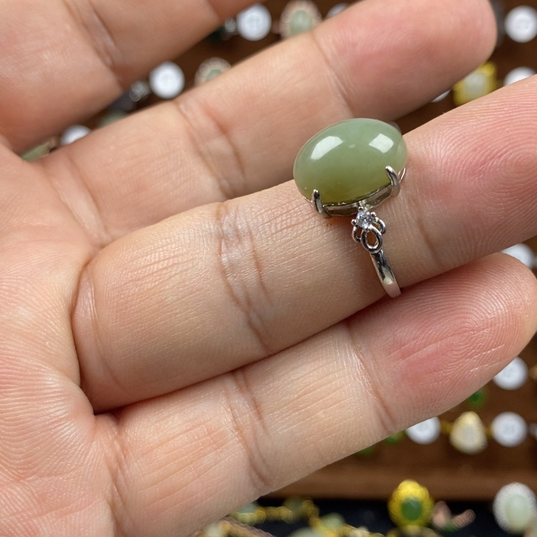 和田玉（青玉）戒指合金