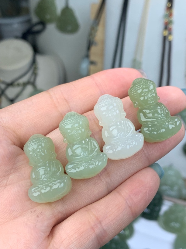 保真正品和田玉宝宝佛吊坠立体双面雕工男女款时尚弥勒佛玉坠项链