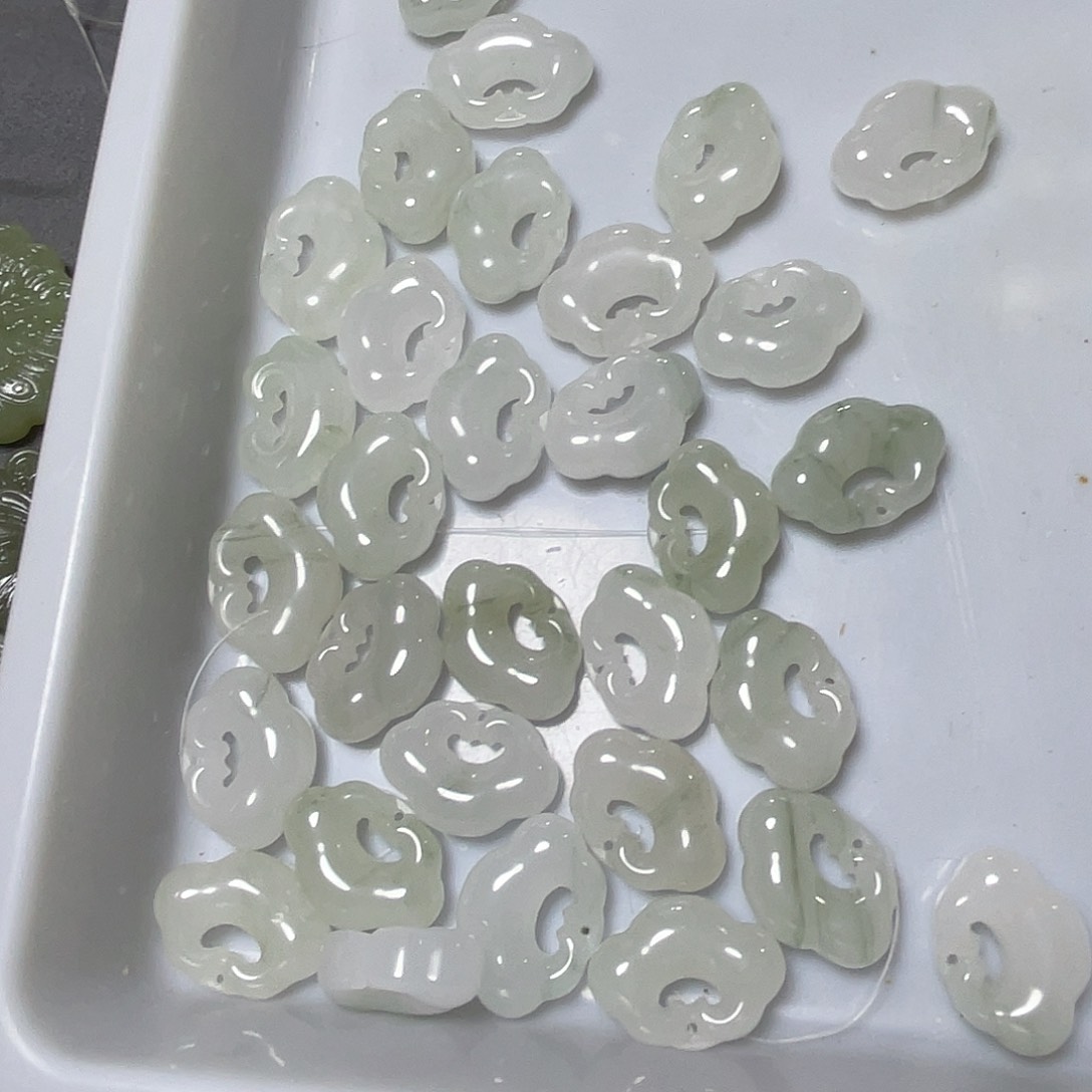 石英质玉手链未镶嵌