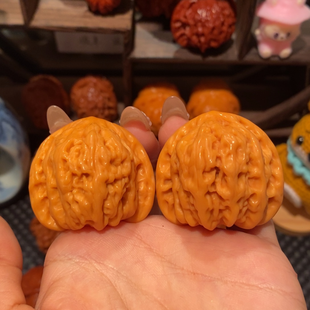 吊坠文玩核桃38密纹，0353