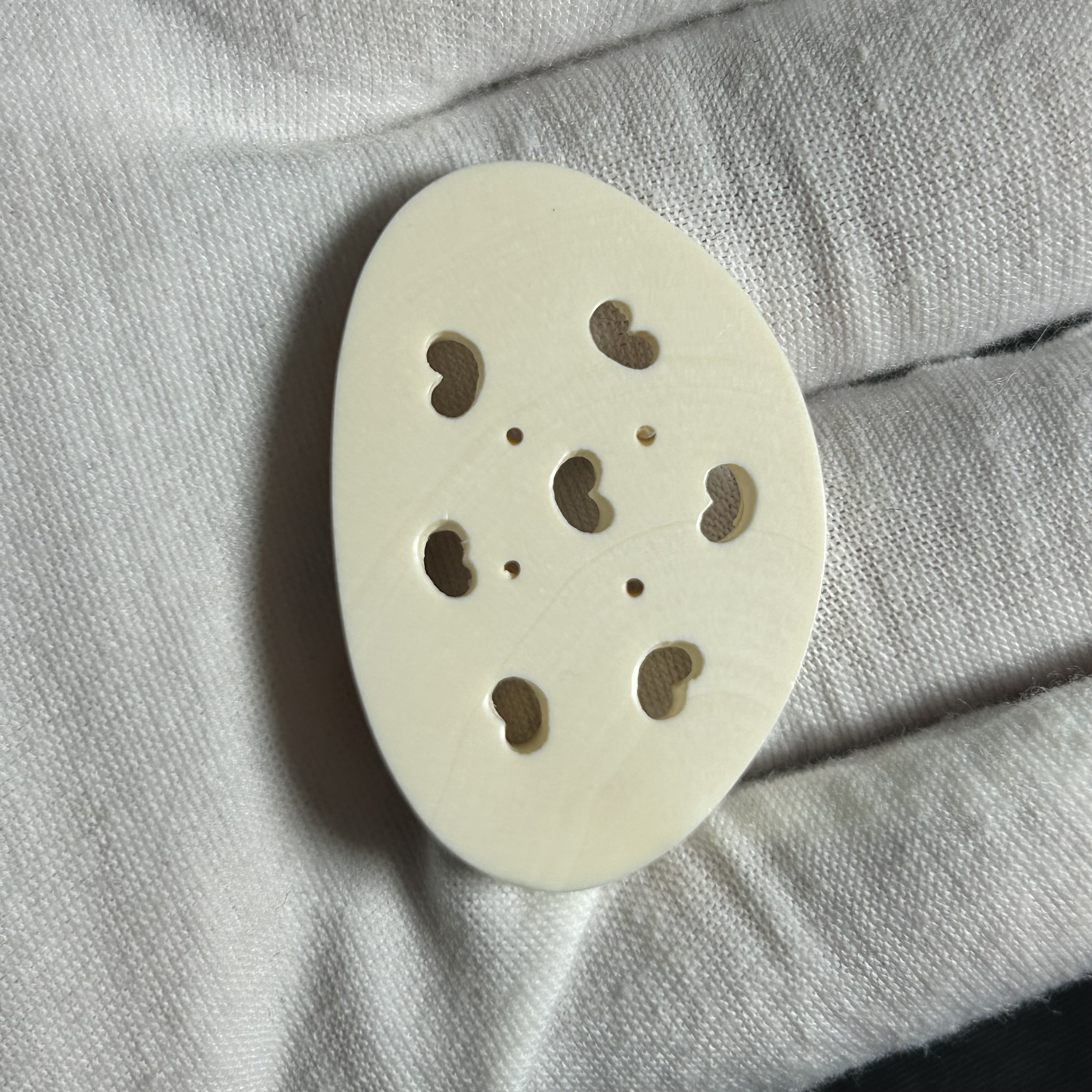 J121652 只做天然猛犸牙 藕片 长38x宽26x厚7mm